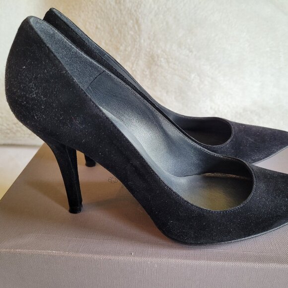 Stewart Weitzman black-heeled suede pumps - very good condition - Picture 6 of 6